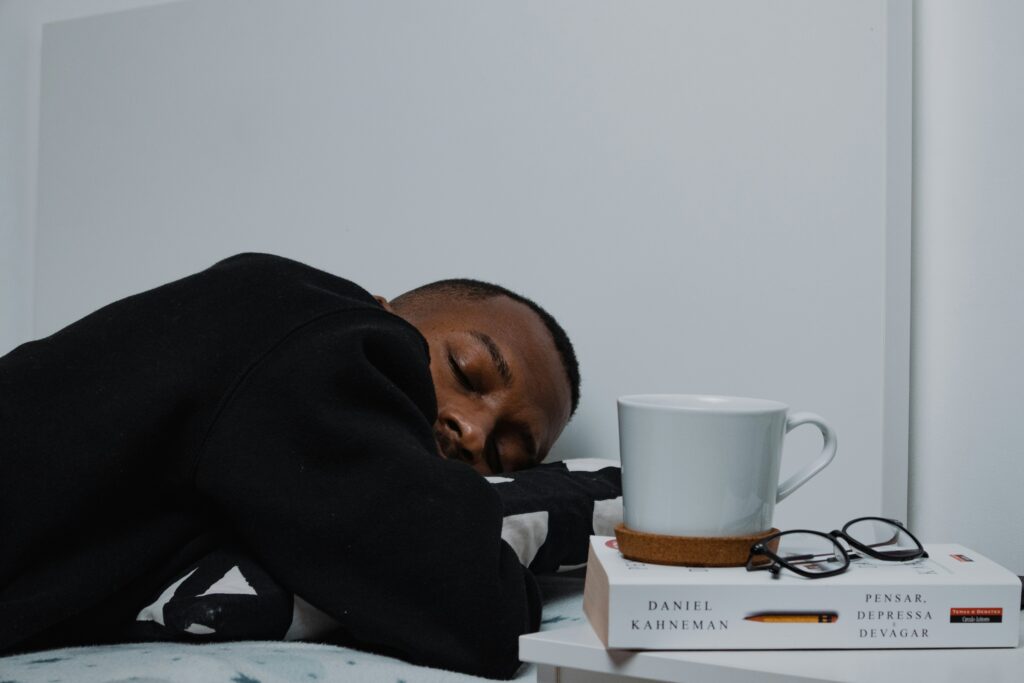 How to get sleepy in minute? Proven 7-Step Method How to get sleepy in minute? Proven 7-Step Method