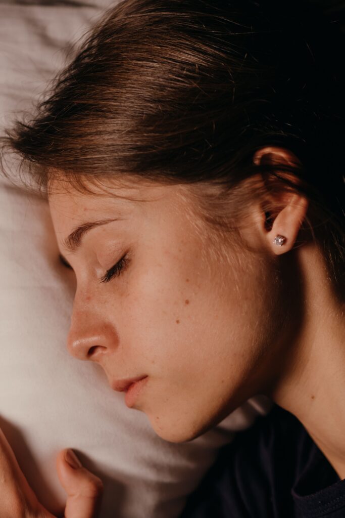 How to know if cortisol spikes at night? Proven Signs How to know if cortisol spikes at night? Proven Signs
