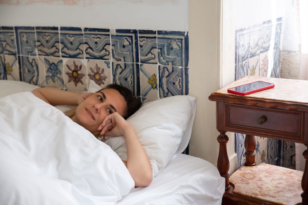 What should you never do right before bed? Essential Rules What should you never do right before bed? Essential Rules
